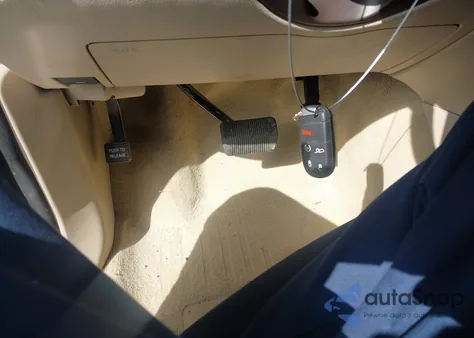 2021 Jeep Grand Cherokee Overland 4X4 z USA, uszkodzony, nr VIN 1C4RJFCG9MC676936